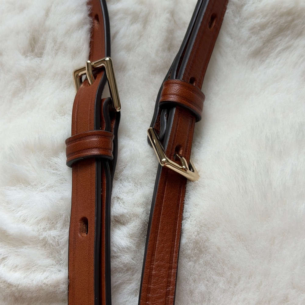 Dooney & Bourke Wayfarer Camden Dome Crossbody Green Bag with Leather Brown Trim - Picture 10 of 12
